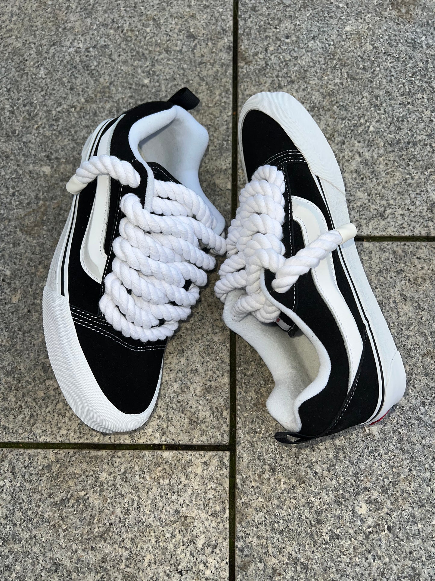 vans knu skool rope laces black and white