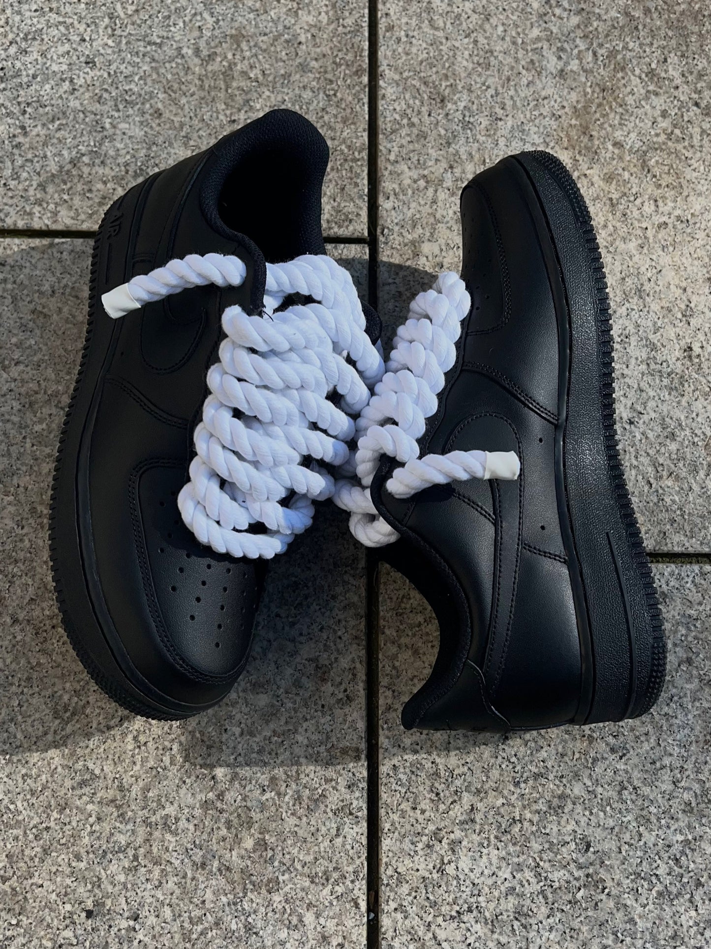 airforce 1 rope laces black and white